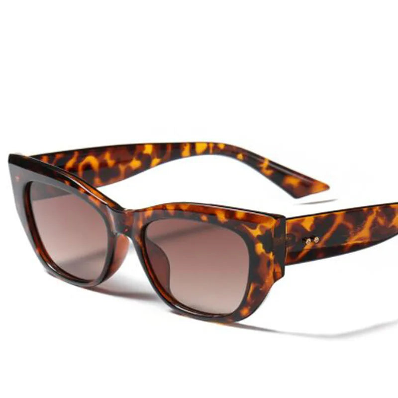 Brand Design Luxury Cat Eye Sunglasses For Women Travel