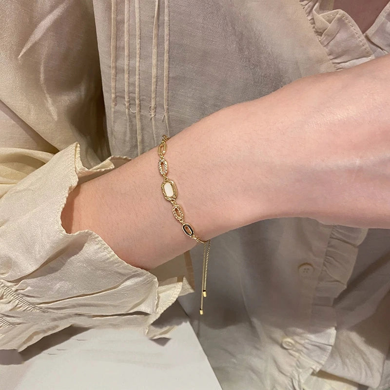 New Luxury Elegant Gold Color Zircon Bracelets for Women