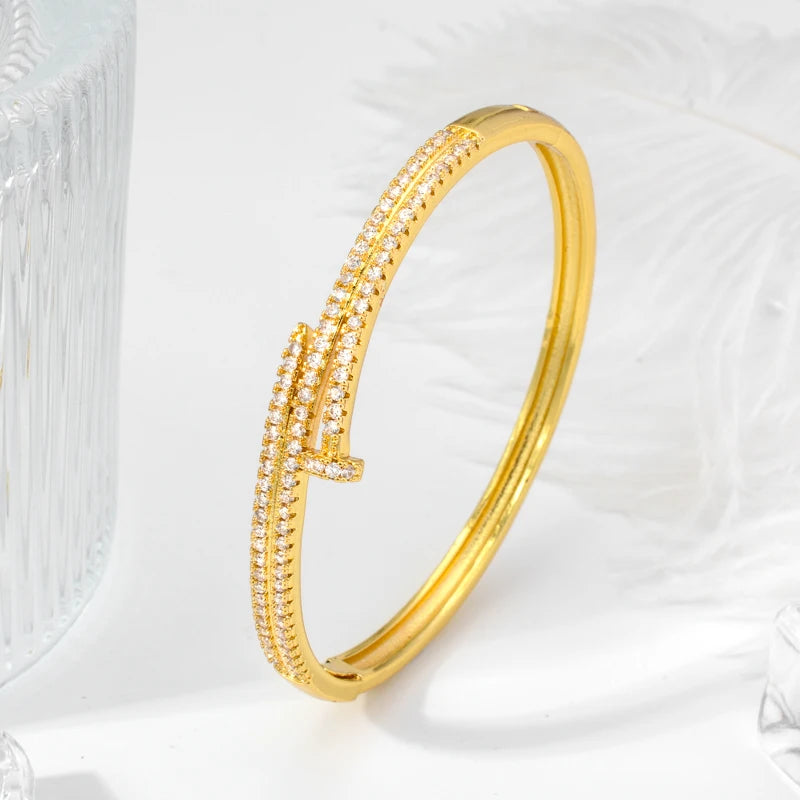 Luxury Gold Color Twist Bracelets For Women