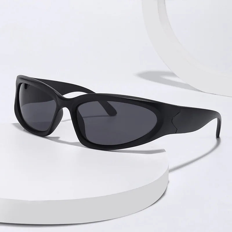 2024 New Y2K Punk Sunglasses Women Designer